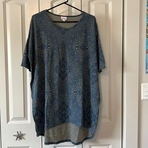 LuLaRoe oversized shirt. Blue & tan. Size L